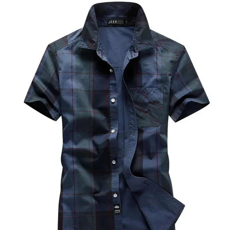 サマーツシャツメンズ服カジュアル韓国ファッション格子縞のストライプボタンポケットポロカラーカーディガントップ240106