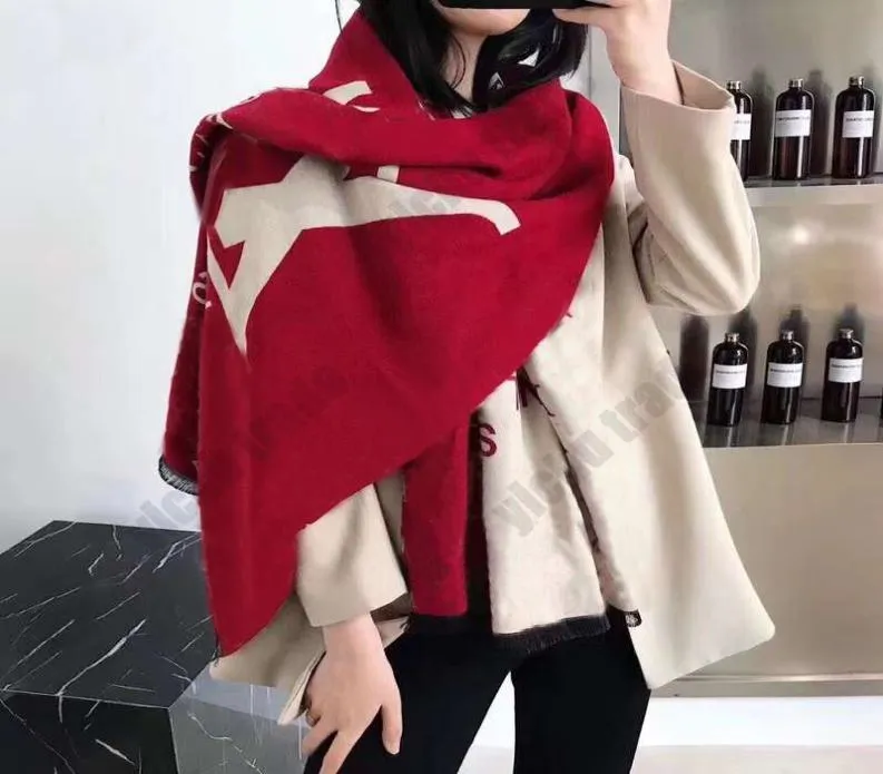 Luxury Brand Winter Cashmere V Scarf for Women Fashion Print Warm Shawl Head Wrap Pashmina Neckerchief Poncho Tassel 20227540492