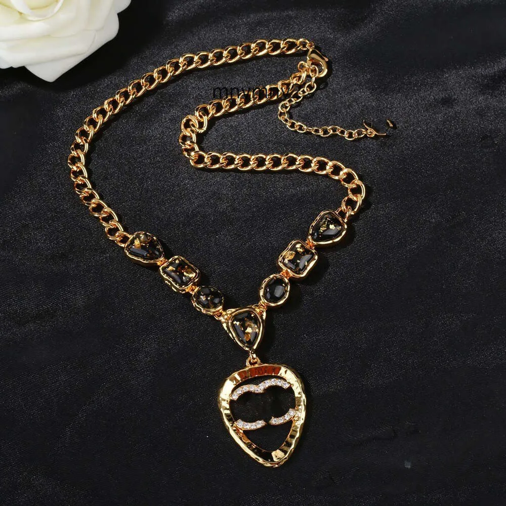 Jewelry C Pendant cclies Designer Pendants Necklaces chanelliness Letter Choker channels Necklace Beads Chain Luxury Brand CYTA