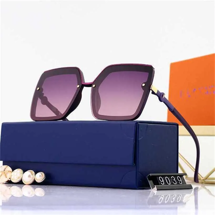 58% Wholesale of Women's new polarized sunglasses large frame women's two color Sunglasses fashionable metal glasses batch