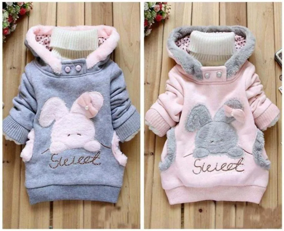 Nowy Baby Rabbit Terewear Bluzy Dziewczyny Dziewczyny Śliczne ubrania z kapturem Kurtka zimowa płaszcz 26Y3408491