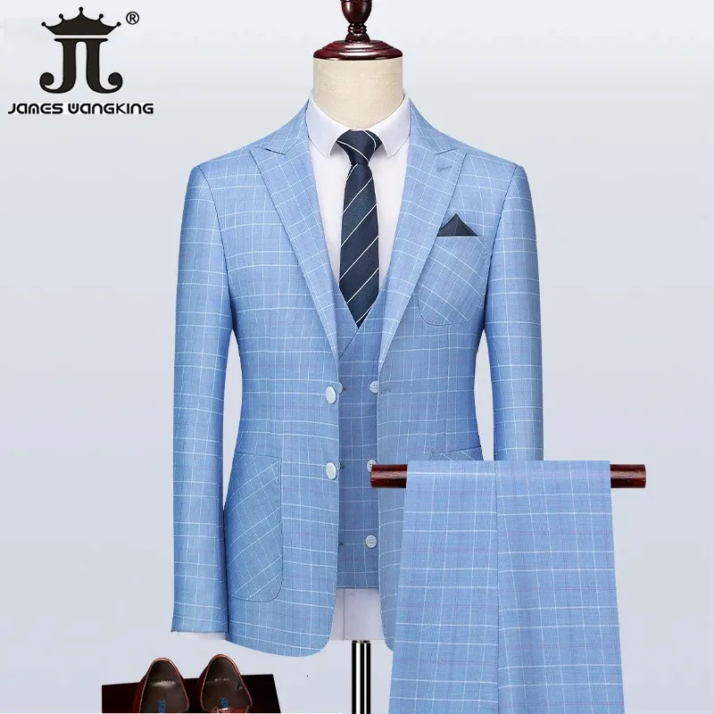 S-5XL Giacca Gilet Pantaloni Boutique Plaid da uomo Business Formale Abito da sposo in tre pezzi Abito da sposa Slim Blu stile britannico 240106