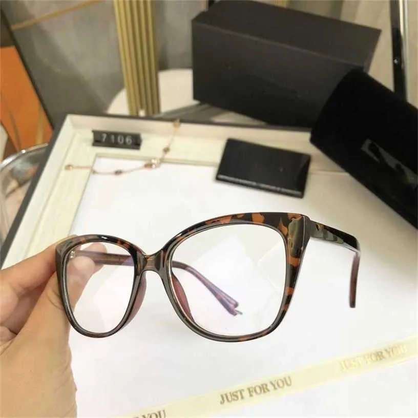 18% OFF Wholesale of sunglasses Cat Eye Myopia New Fashion for Men and Women Trendy Face Slim Black Frame Glasses Straight