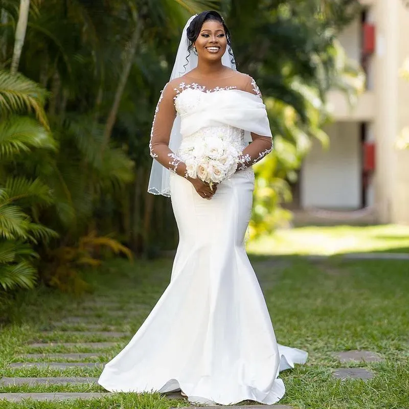 White Wedding Dress Styles For Short Brides Elegant Mermaid Wedding Dresses  Strapless Backless Sweep Train Satin