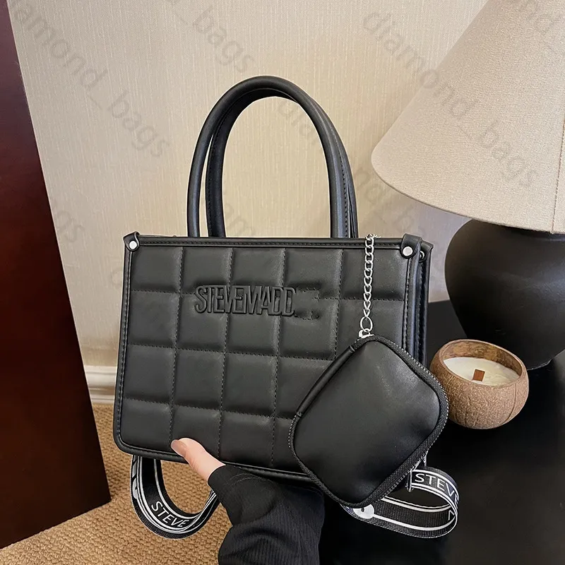 Sac a top main designer