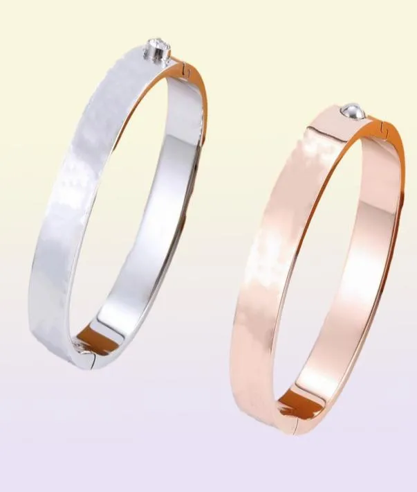 4mm tunt mode 2021 Bangles Titanium Steel Love Silver Rose Gold Armband Bangles Kvinnor Män Skruv Skruvmejselpar Armband JE2501186