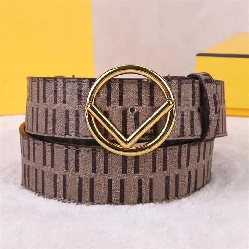 Mens Designer Belt Full Letters Fashion Belts For Women Luxury Gold Slät spännebredd 3 8cm äkta läderbälten Midjeband 2207244F