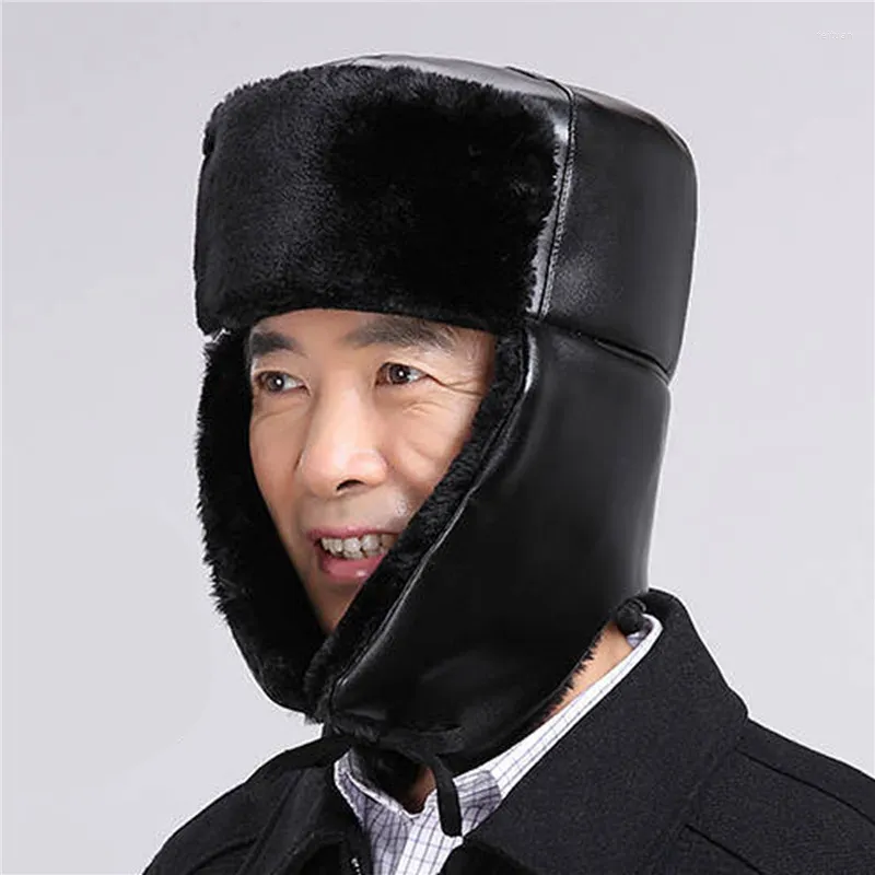 Berets 2024 Russland Erwachsene Kappen Männer Natürliche Echte Schaffell Leder Bomber Hüte Männlich Casual Winter Warme Mütze