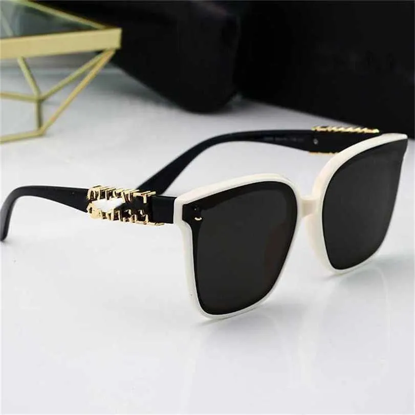 10% OFF Wholesale of Large fashionable small fragrance women's trendy street photos high-end large frame contrast sunglasses