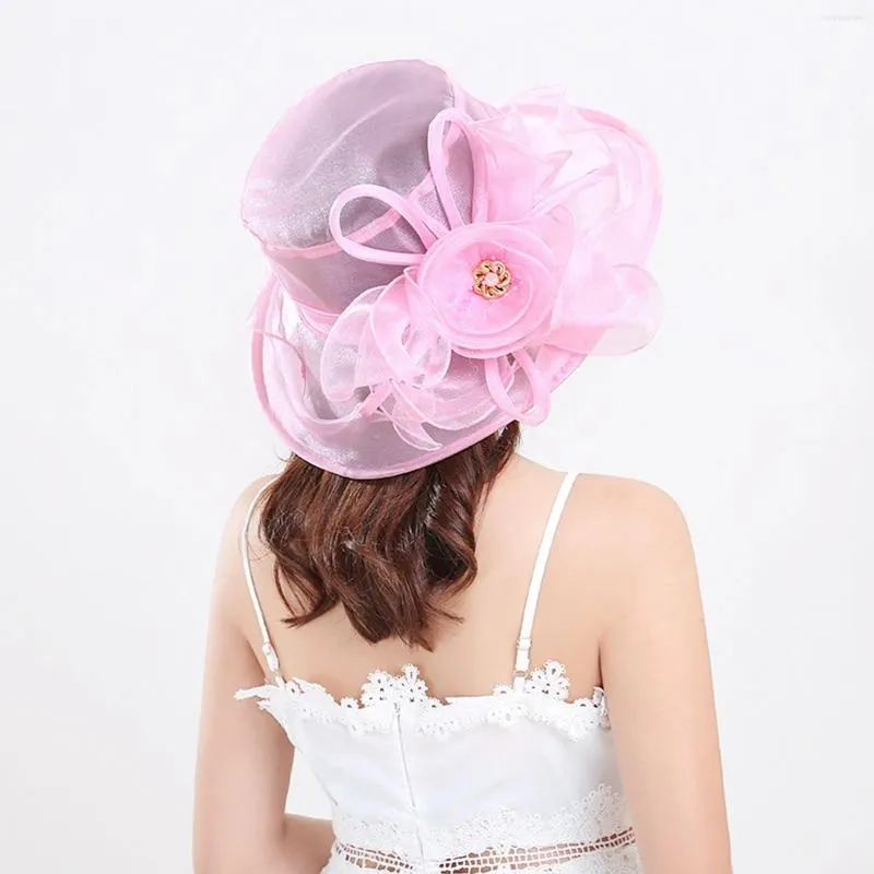 Berets Women Fascynator Lady Cocktail Tea Party Wedding Bridal Flower Is 17 Visor The Rain Hat Gwobarowe czapki do dyskietki