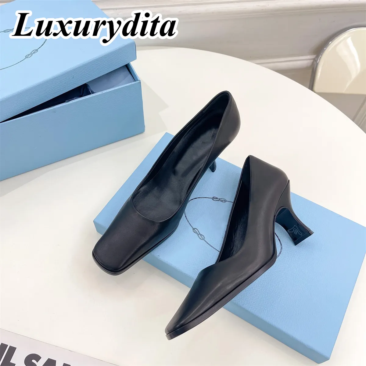 High quality Designer Womens High Heels Luxury Dinner Leather Sandals Fashion Design Casual Muller Shoes Office Girl Bar Shoes for ladys triangle heel YMPR 0055