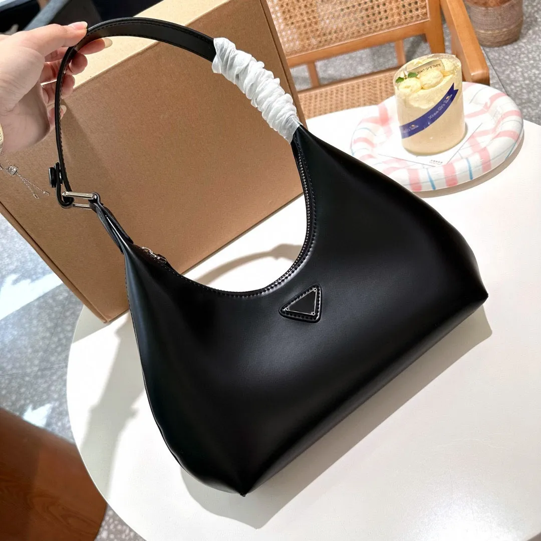 Re-Edition Nylon Handbag Designer Hobo bag Luxury Leather Mini Underarm Bag Removable Key Ring Woven Fabric Designer Wallet Purse