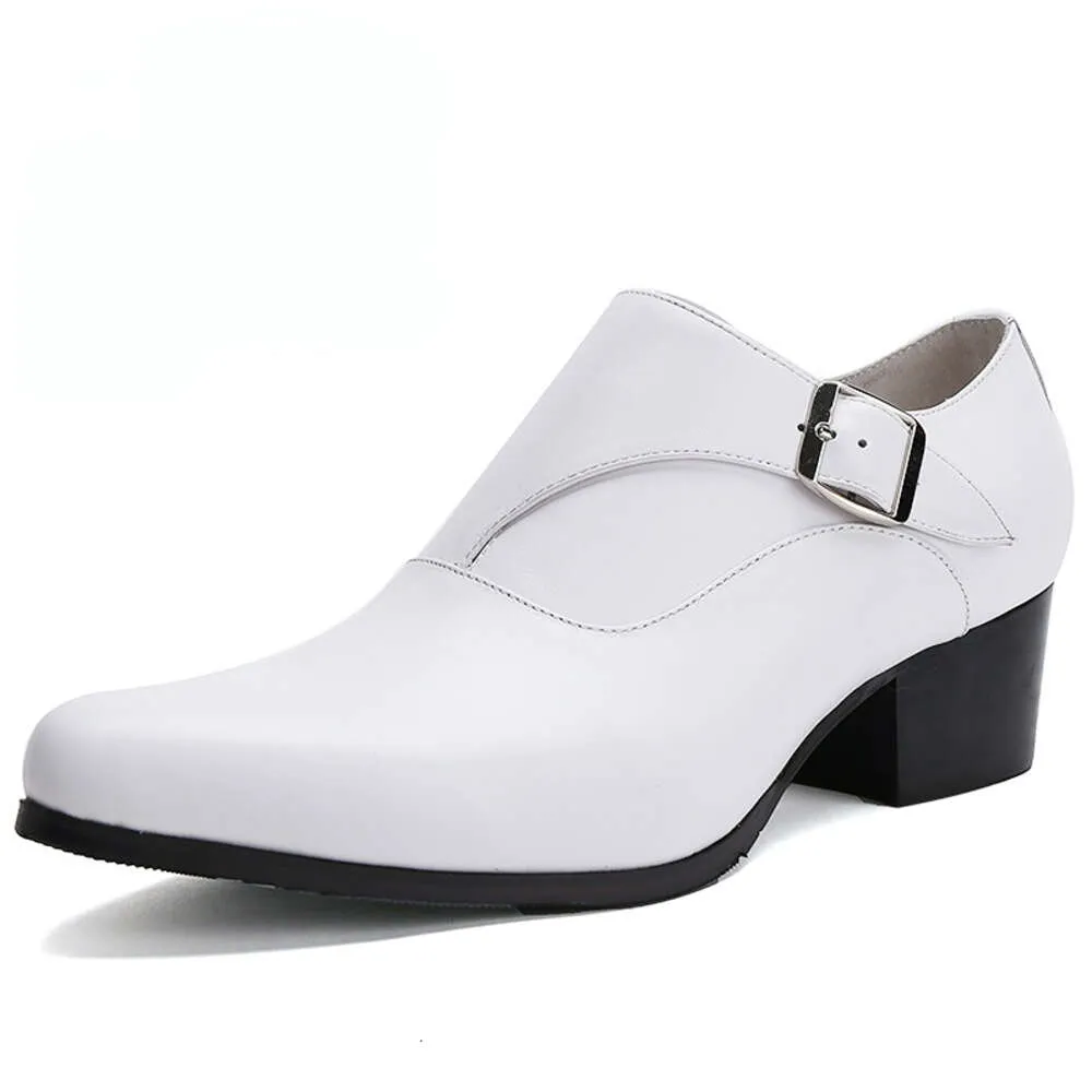 Chaussures à talons hauts en cuir véritable pour hommes, faites à la main, blanches et noires, chaussures de soirée d'affaires pour hommes de 5 Cm de hauteur