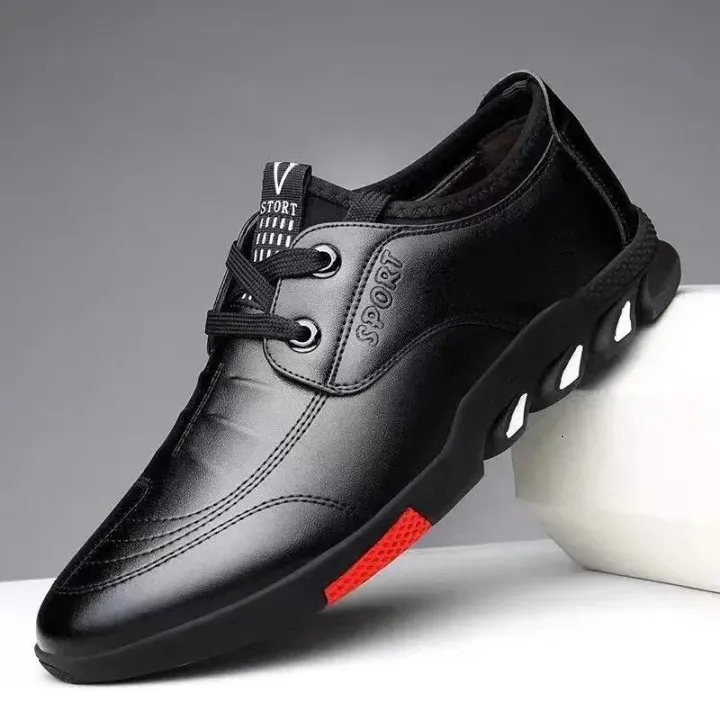 Chaussures en cuir pour hommes printemps hommes d'affaires décontracté à semelles souples antidérapant respirant AllMatch chaussures mocassins Zapatos 240106