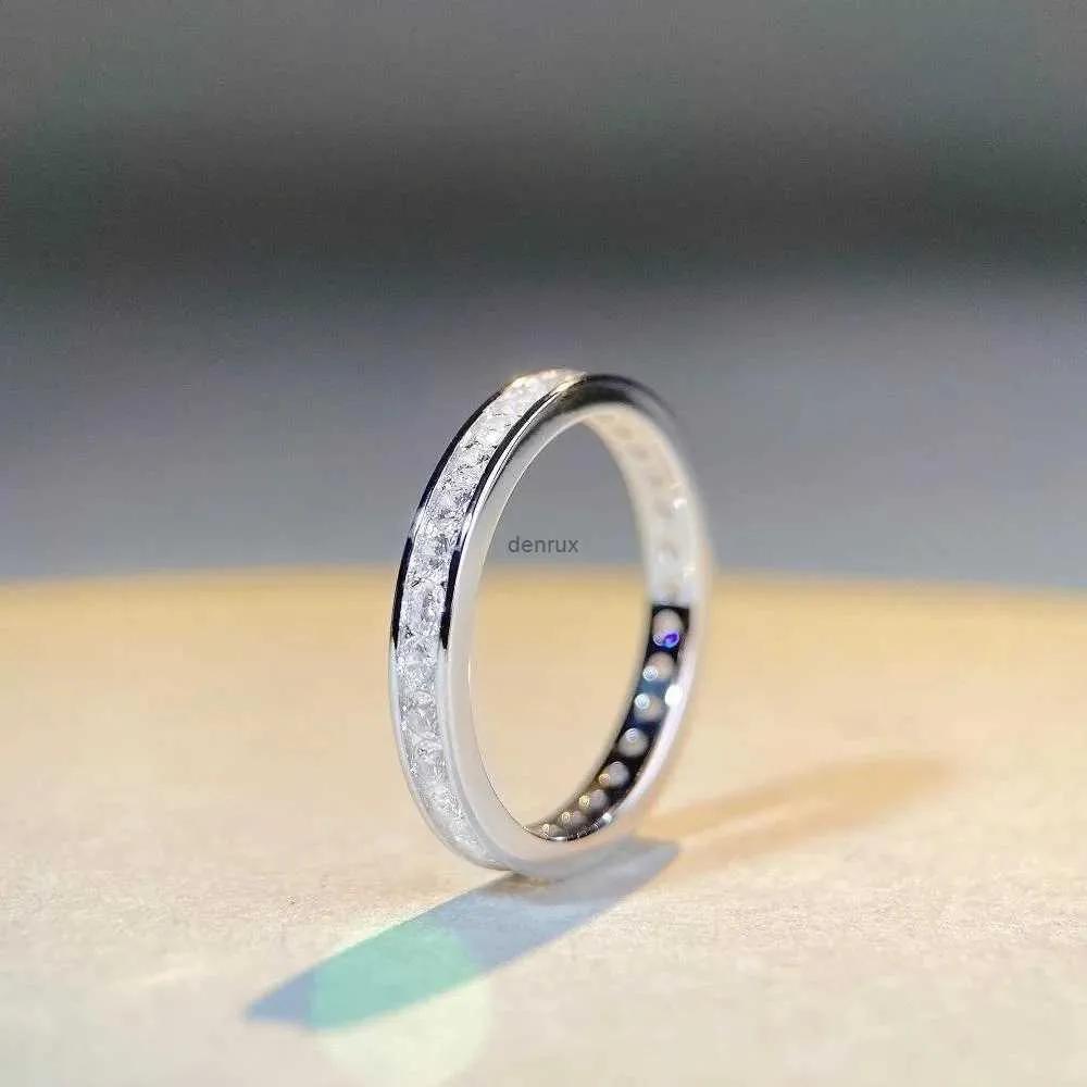 Anéis de banda Moda colorida Branca Anéis de zircão redondo Rings de cluster de forma 925 Sterling Silver Wedding noivado de noivado de zircão anéis para mulheresl240105