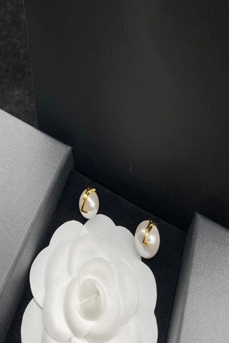 Pearl Earing Designer Jewelry Luxurys Stud Earrings For Women 925 Silver Boucle Studs Letters Hoops Love Earings Wedding Present Box1390958