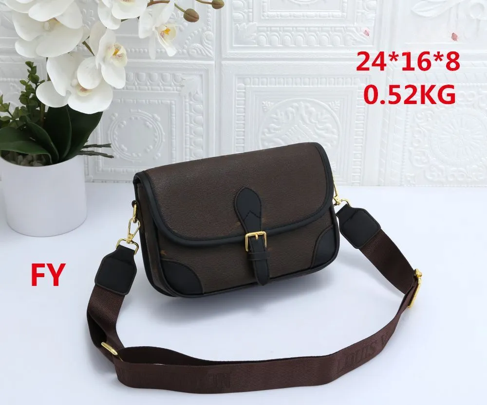 Designer sacos bolsa de ombro totes couro real luxo velho flor diane baguette bolsa de grande capacidade alça de lona em relevo letras coloridas 2021 novo floral