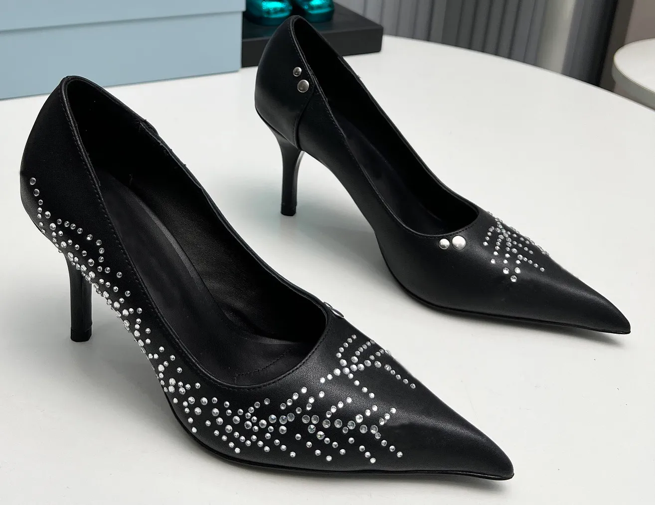 Designer Shoes, Womens Dress Shoes, Sandals Spring Summer Fashion Shoes Women Slippers Genuine