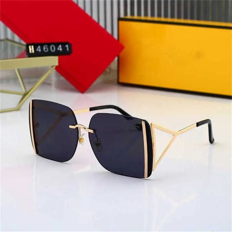 16% OFF Wholesale of sunglasses Street Photography Fashion Tan Women's Versatile Classic Face Show Small Sunglasses