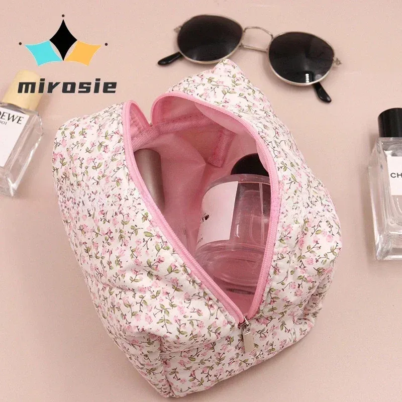 MIROSIE Pretty Floral Print Makeup Bag with Zipper Portable Travel Skincare Storage Pouch 240106