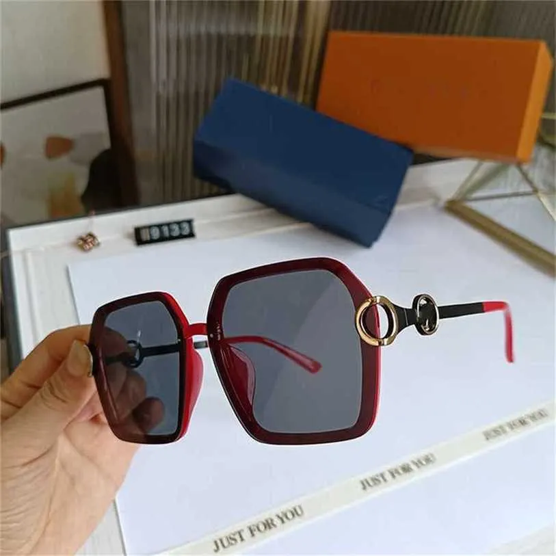 15% OFF Wholesale of New fashionable Sunglasses women's Tiktok webcast sunglasses