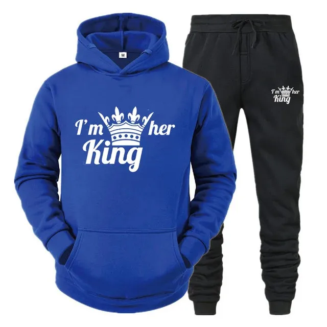 Acquista Set di tute con stampa King e Queen a maniche lunghe da donna Set di felpe con cappuccio per coppie Set di vestiti con cappuccio e pantaloni in tinta unita in
