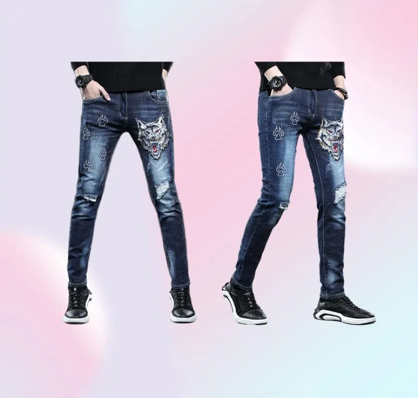 Nuevo 2021 Diseñador de marca Jeans rasgados Hombre Lobo Cabeza de lujo Bordado Skinny Jeans Hombres Moda Slim Guapo Casual Pantalones largos38863204126