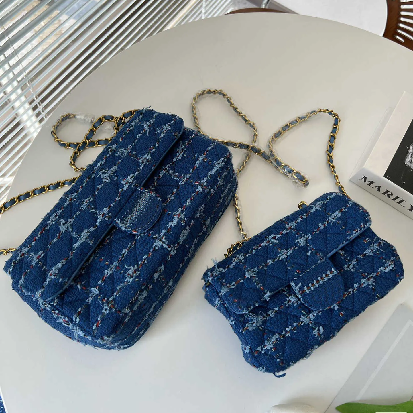 Джинсовый дизайнер 19 сумки кошельки дизайнерские женщины твидовые стеганые мешки с поперечим париж