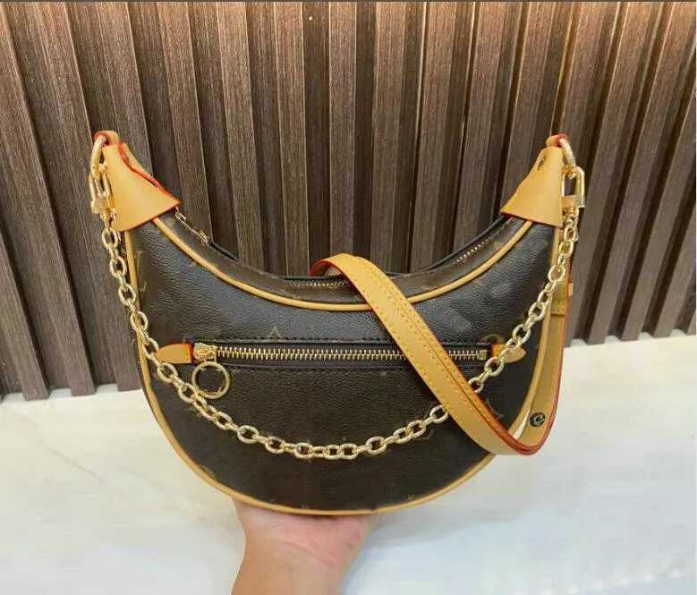 M81098 Luxury designer Loop bag Croissant bags shoulder hobo designer Purse Cosmetic half-moon baguette underarm Handbag crossbody Metal Chain Collection ji