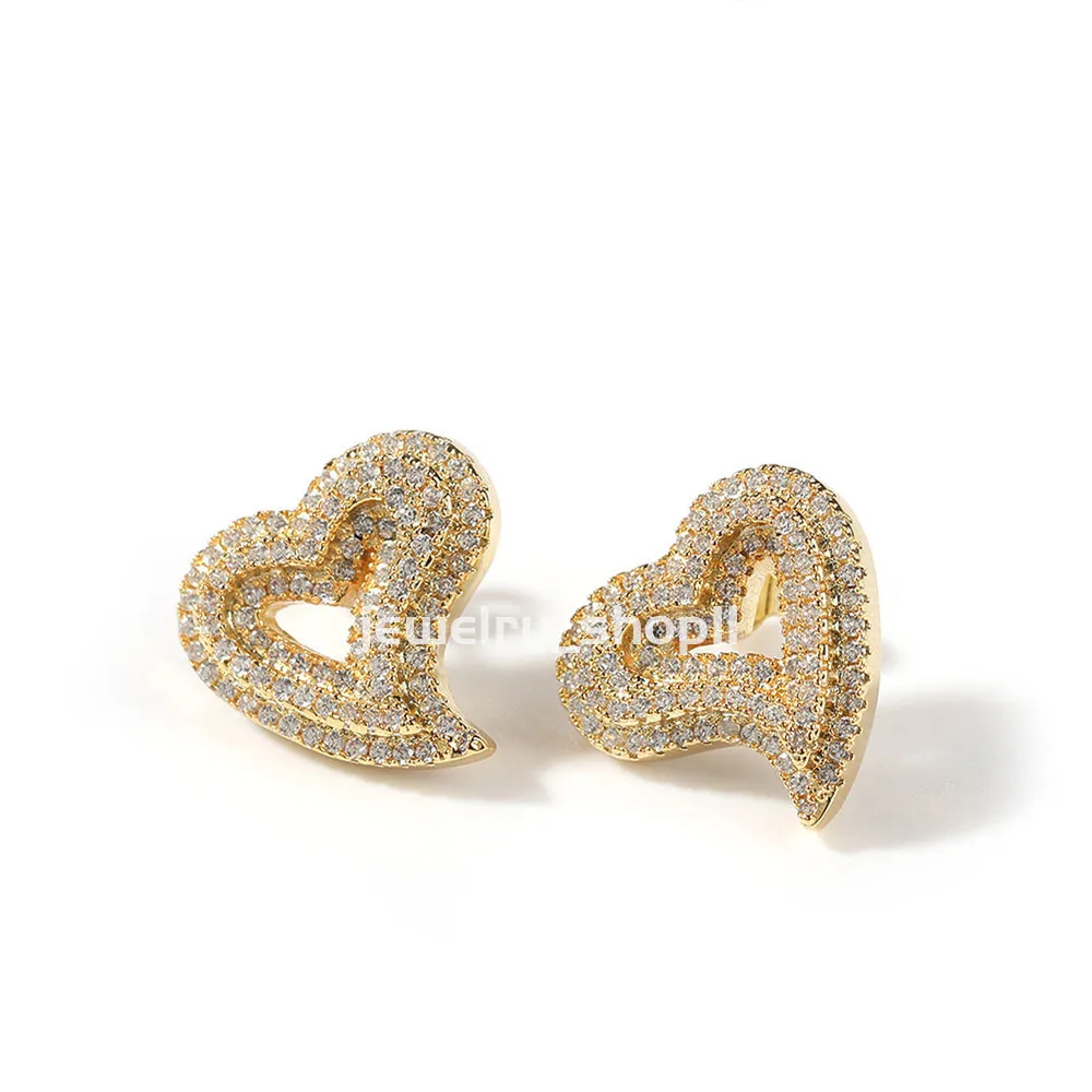 Boucles d'oreilles coeur creux Lumière Luxe Mode Hip Hop personnalité Instagram boucles d'oreilles Moissanite diamant or 18 carats Argent Sterling Cubain