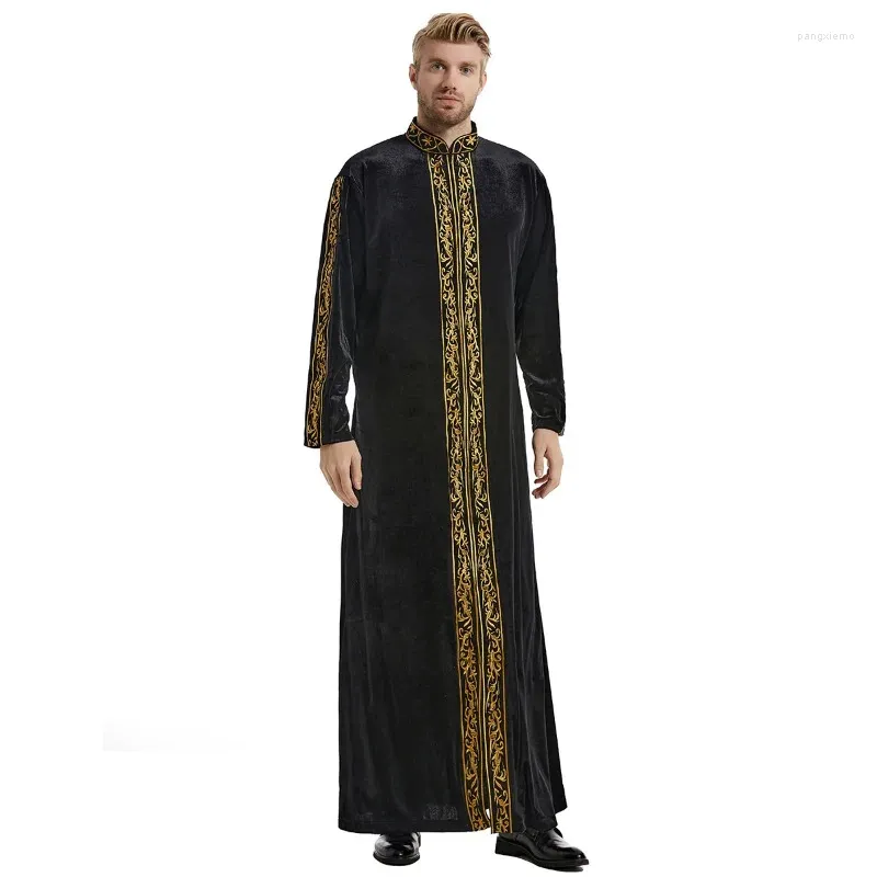 Vêtements ethniques Col montant musulman pour hommes Broderie Ramadan Thobe avec manches longues Robe islamique Kaftan Thawb Dubaï Longueur cheville Abaya