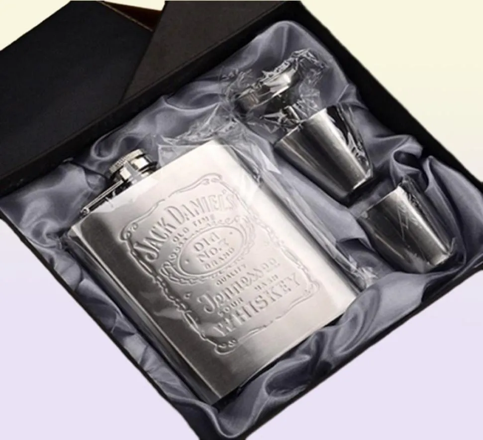 Höftkolvar Metall Portable Flagon Steel Steel Gift Trave Silver Whisky Alcohol Liquor Bottle Male mini Bottles6489212