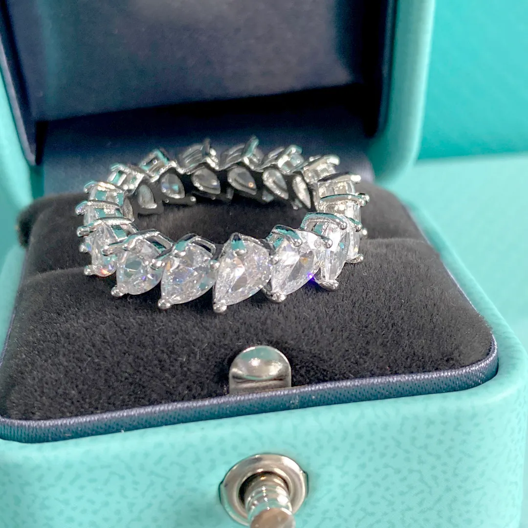 Ring Designer-Ring, Luxus-Schmuckringe, Liebeskronen-Ring, schlichte Atmosphäre, vielseitig, modisch, aber nicht zeitlos, Geschenk für Freundin