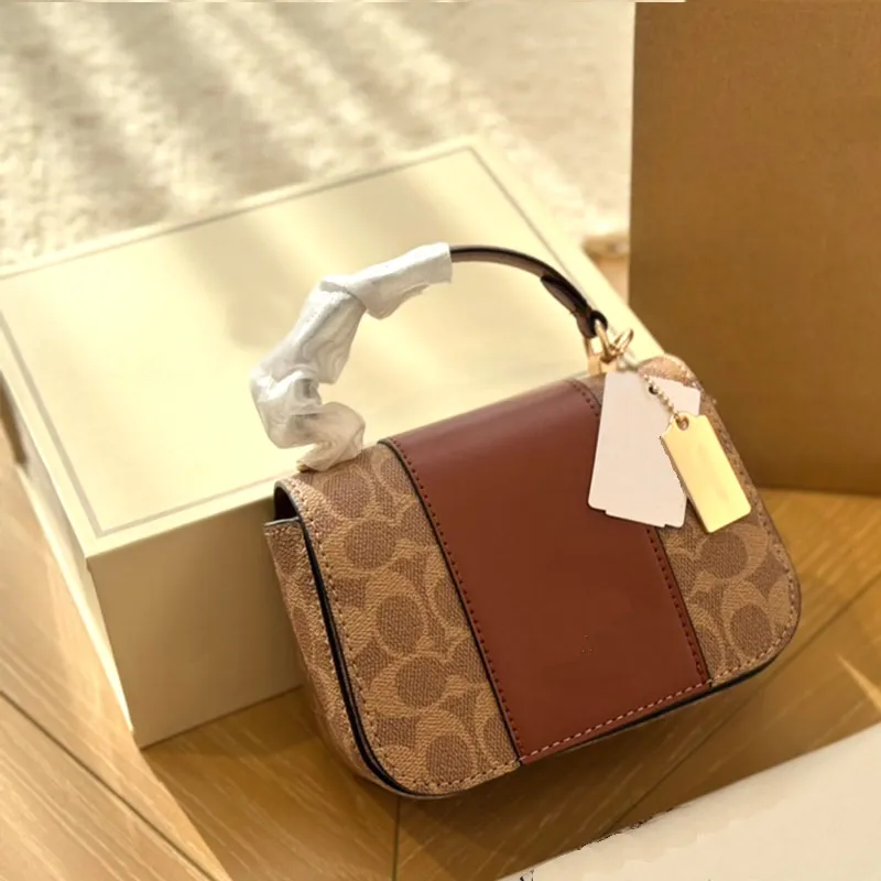 Fashion Designer bag Everything stylish cool girl appearance level super sweet and cool size 18X11cm folding box crossbody bag