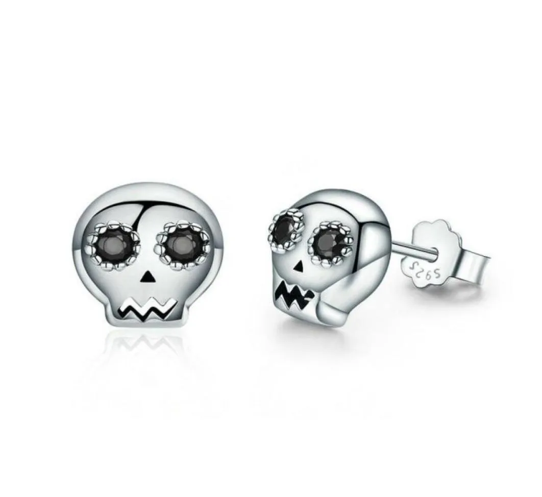 Vintage Real 925 Sterling Silver Black CZ Skull Design Charm Studörhängen Cool Jewelry96946928901419