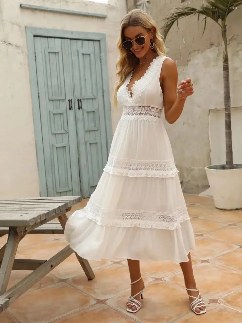 chinese dress ladies White Chiffon Lace A-line Spaghetti Straps Flowy Beach Wedding Dresses,  MW756