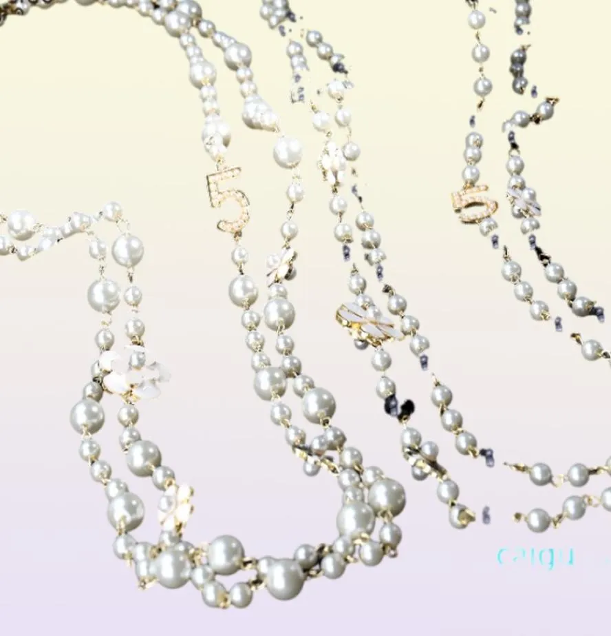 Mode Luxus Designer klassische Blume elegante helle Perle mehrschichtige lange Winterpullover Statement-Halskette für Frau7755286