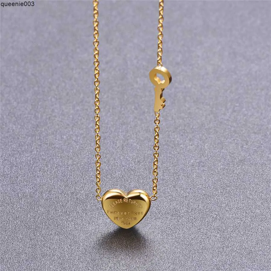 Pendant Necklaces Heart Shaped Necklace Top Quality Women Luxury Designer Necklace Classic Love Titanium Steel Fashion Jewelry