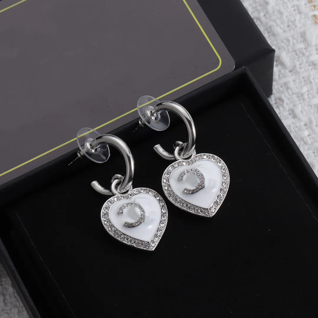 Moda srebrne kolczyki Diamentowe Kolczyki marki Letter dla kobiet złoto urok kolczyka do biżuterii ślubnej