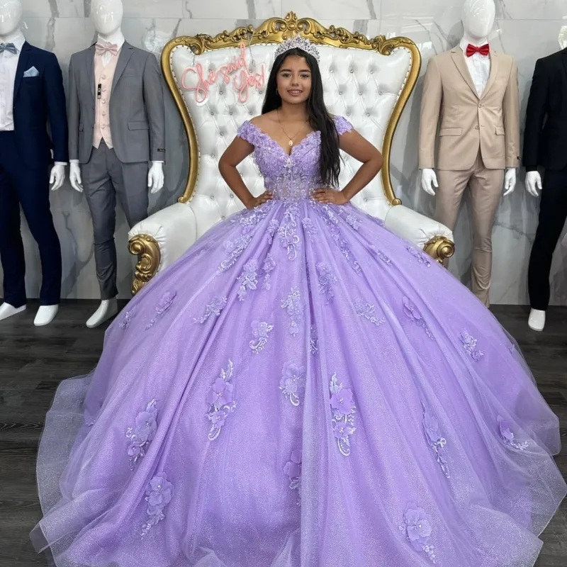 Mexiko Lila Schulterfreies Ballkleid Quinceanera Kleid für Mädchen Perlen 3D Blumen Applikation Geburtstag Party Kleider Ballkleider Süßes 16