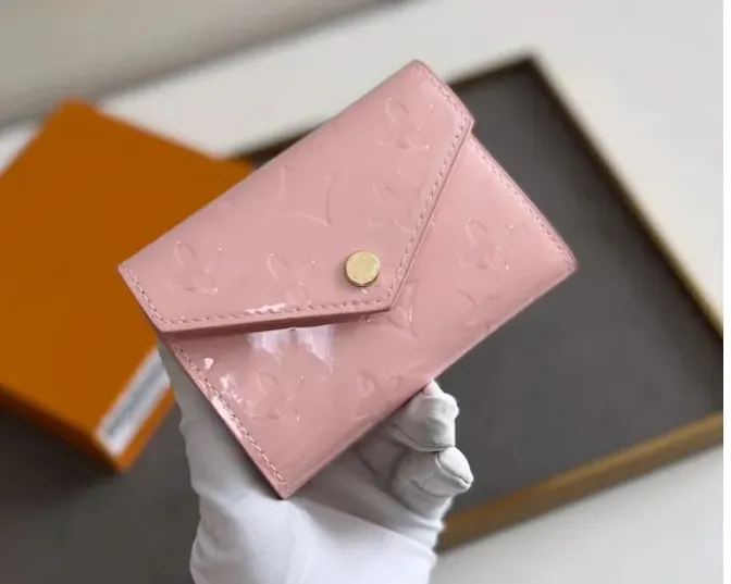 Women Luxurys Designers Victorine Card Holders Patent leather Bags Wallets Solid Color Bag Genuine Leather Ladies Travel Wallets Coin