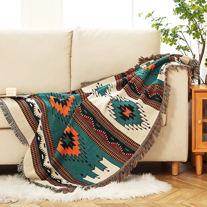 Etnisk stil filt geometriskt mönster soffa handduk bohemiskt kast för sängen sängöverdrag retro tapestry boho 240106