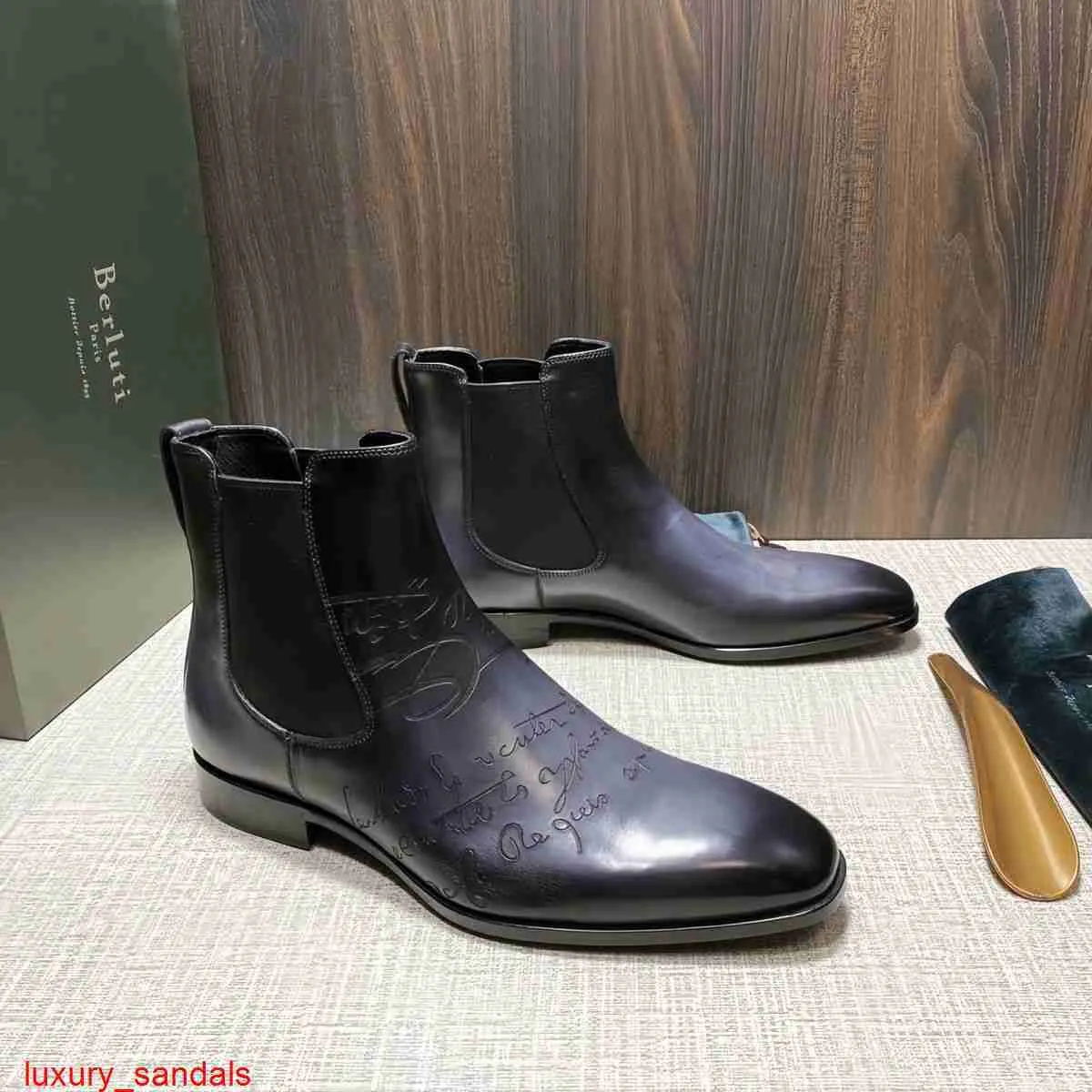 Кожаные ботинки BERLUTI, новые мужские кожаные ботинки из телячьей кожи, цветные протертые одношаговые короткие ботинки «Челси», кожаные ботинки в британском стиле с рисунком Scritto HBTS