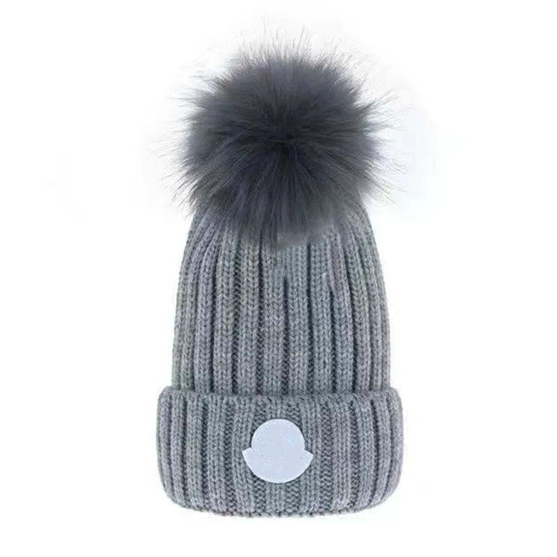 Bonnet de créateur hommes bonnets tricotés chapeaux d'hiver chapeaux printemps hiver lettre mélange décontracté mode chapeau de rue chapeau sans bord hommes atin ligne bonnets