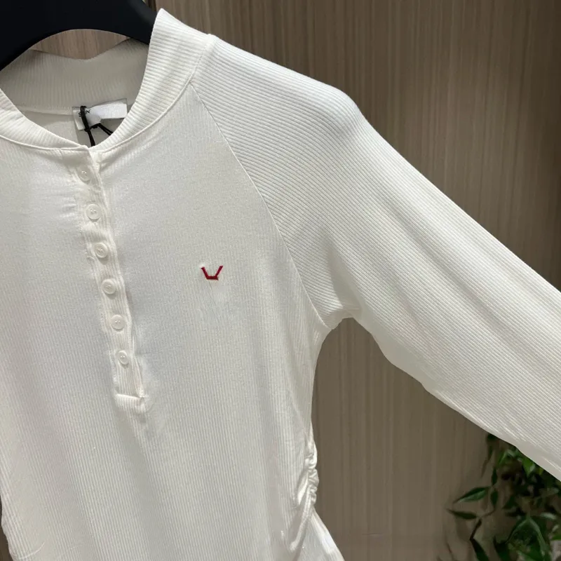 Camiseta feminina de manga comprida, roupa de golfe, malha justa, decote em v, bordado, tops