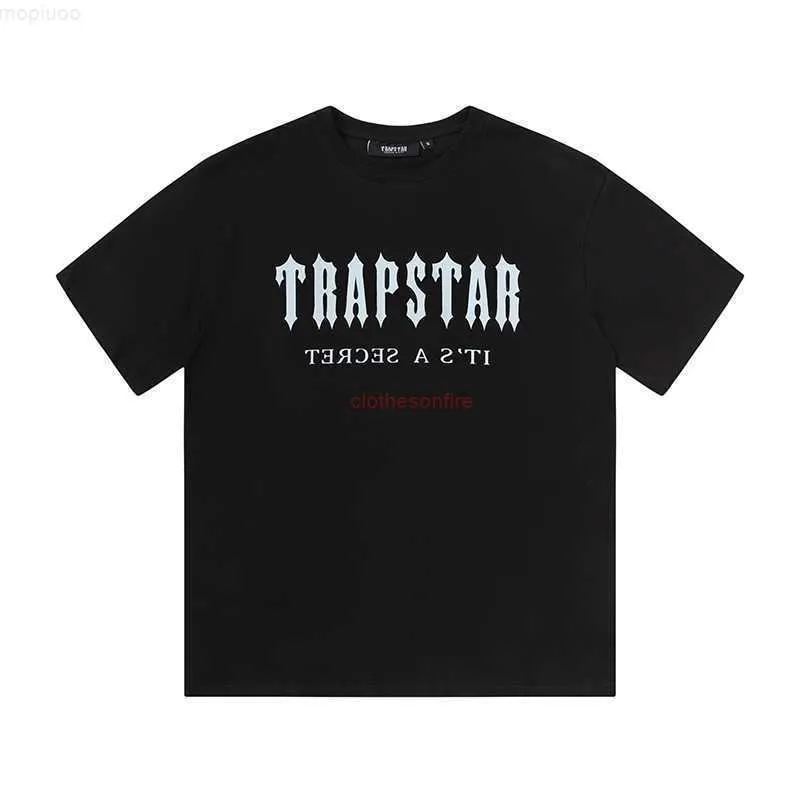 Designer modekläder tsihrts skjortor Trapstar Limited Gradient Kort ärm Tshirt Street Loose Cotton Casual Round Neck Summer Rock Hi