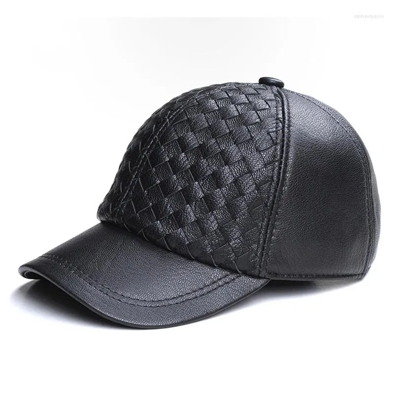 Cappellini a sfera Euro Style 2024 Cappello di pelle di pecora di marca Cappelli unisex Berretto da baseball Hip Hop Tessuto in pelle casual regolabile per uomo Donna