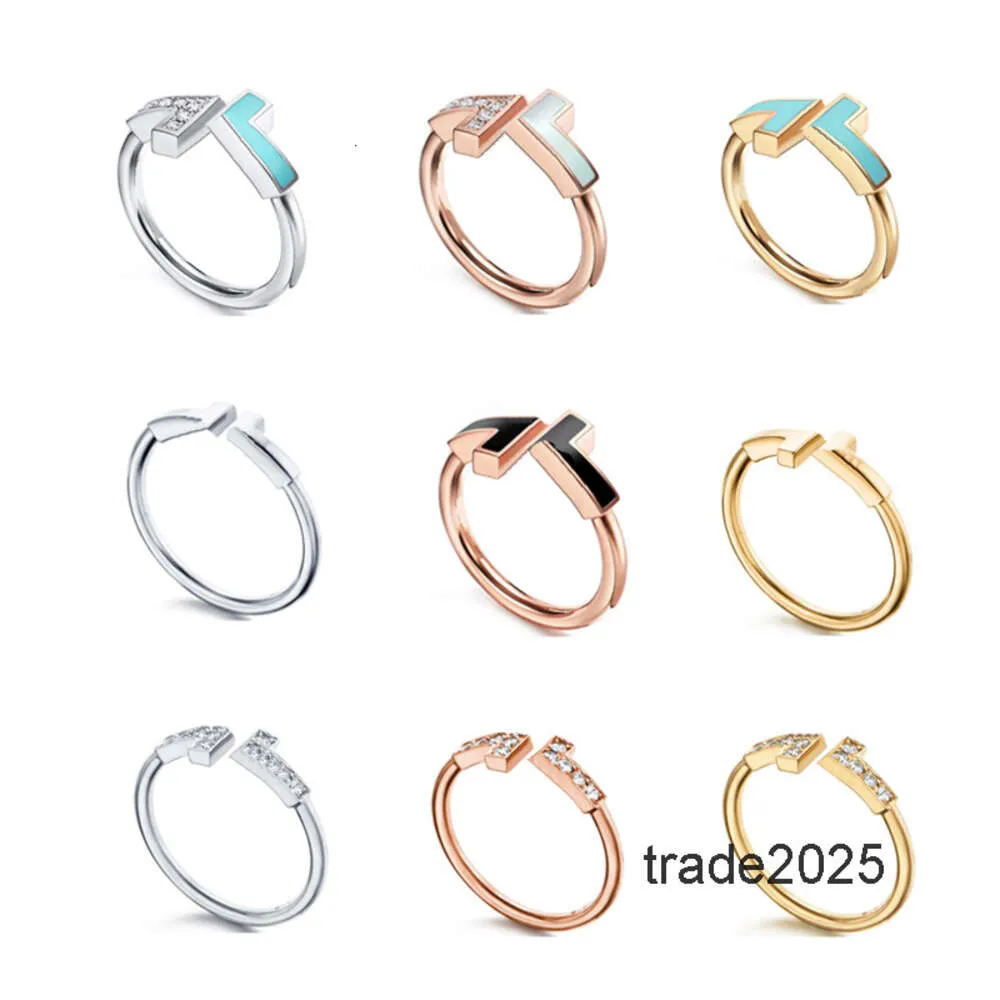 Anello di design 2024 Nuovi classici Gioielli di lusso Anelli di nozze per donne uomini Processo placcato oro 18k Accessori moda Non sbiadiscono mai Non allergico con diamante