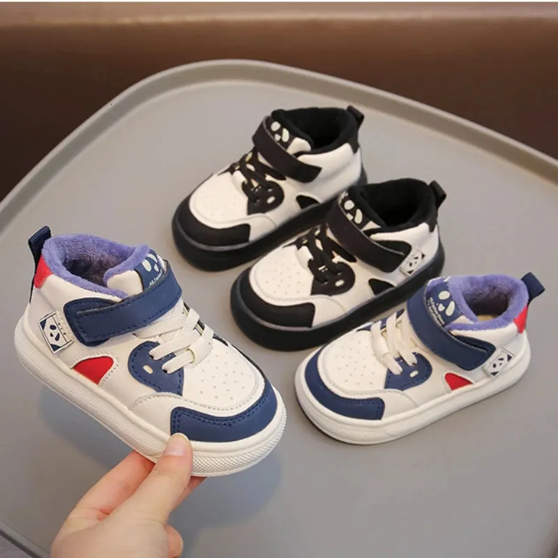 2024 Winter Children's Anti slip Casual Shoes for Girls Boys Children's Soft Sole Preschool Shoes Baby Warm Sports Shoes 240108