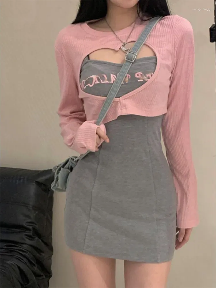 Casual Kleider Zwei Stücke Set Y2k Ästhetische Koreanische Mode Brief Stickerei Spaghetti Stap Kleid Aushöhlen Sexy Harajuku Cropped Tops